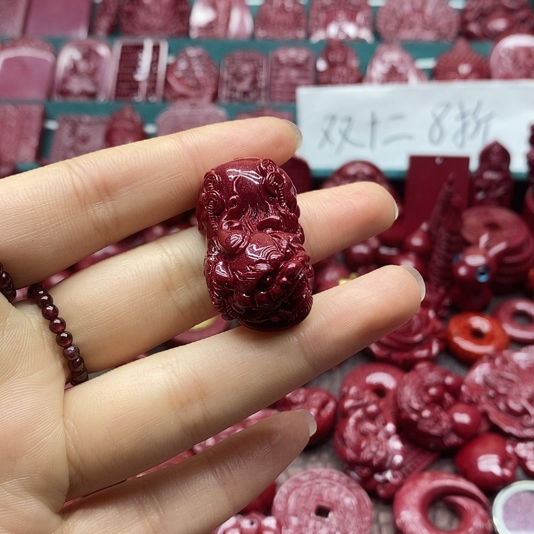 天然辰砂朱砂吊坠