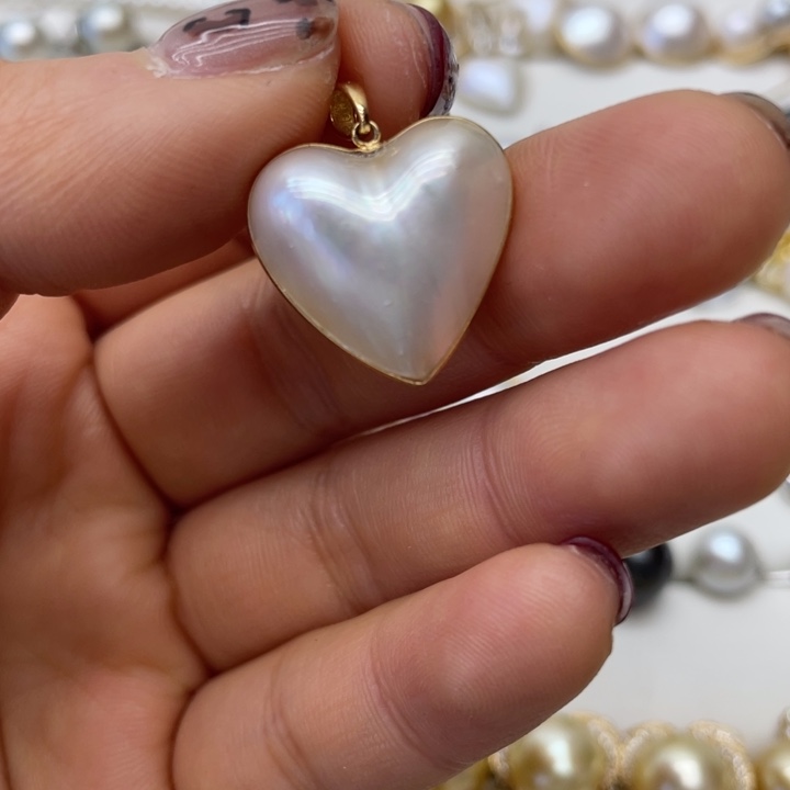 拼合珍珠（马贝珠）吊坠(不含链)18K金镶嵌