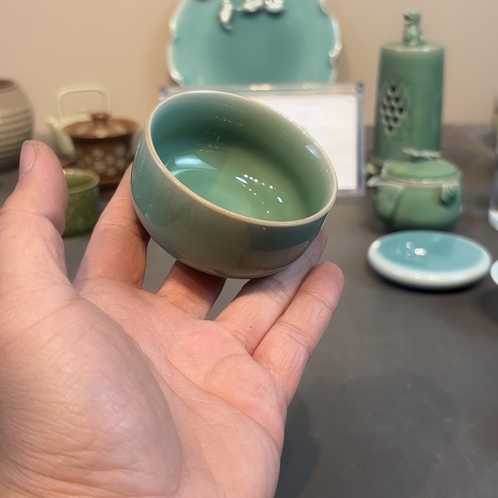瓷片龙泉青瓷福利青瓷