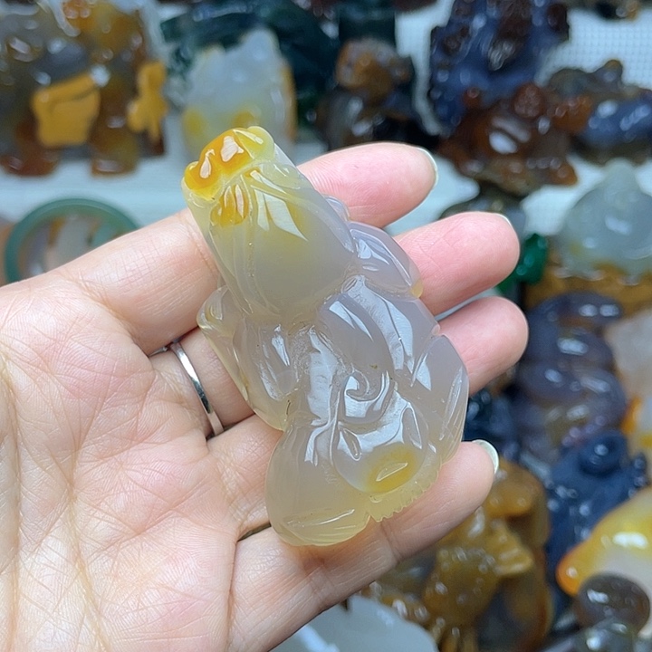 玛瑙/玉髓饰品未镶嵌