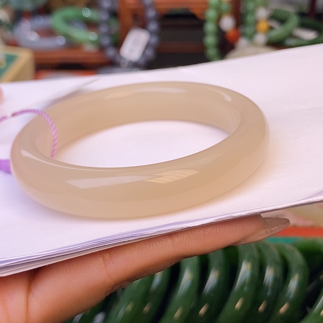 和田玉藕粉红粉收藏老料手镯54.5圈未镶嵌小**酱