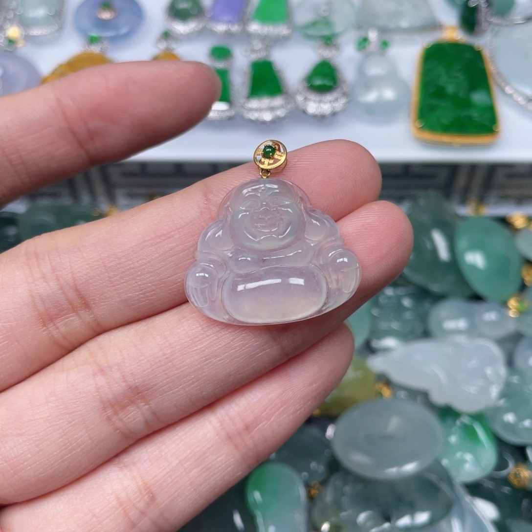 翡翠颈饰18K金镶嵌翡翠