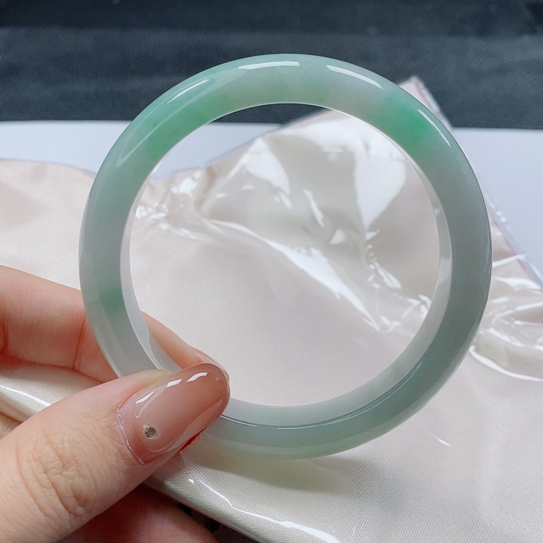 【闪购商品】未镶嵌手镯翡翠494号