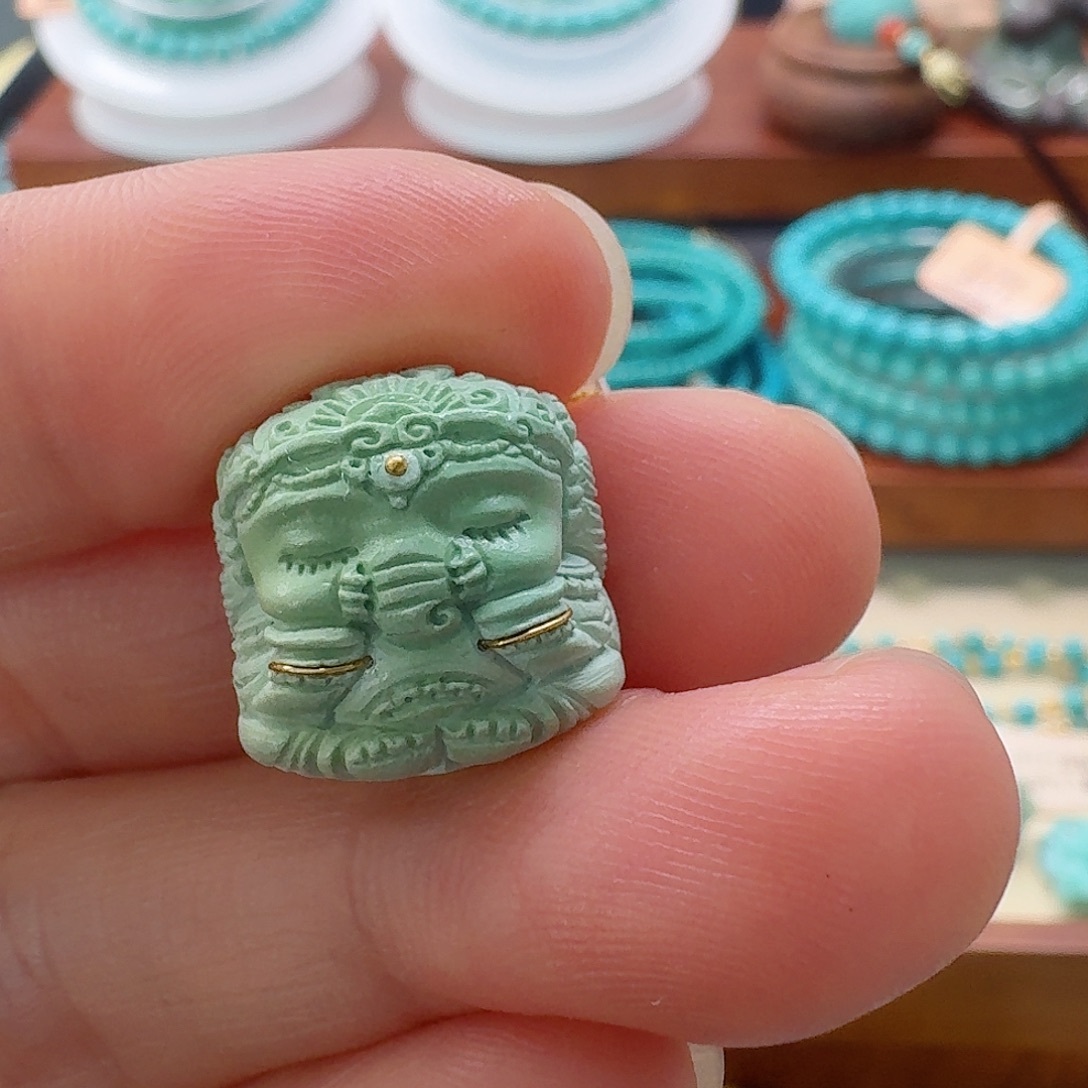 绿松石未镶嵌珠宝半成品