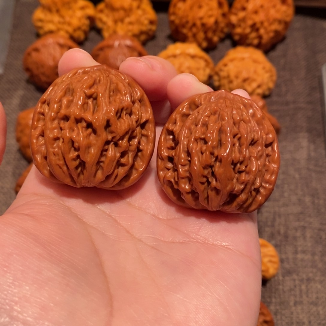 文玩核桃吊坠麦虎846