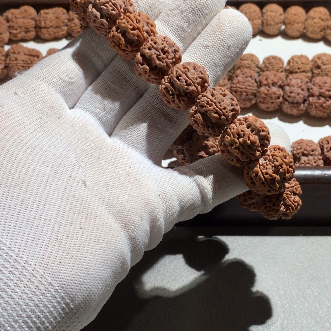 李***锤金刚菩提手串梁花魁21