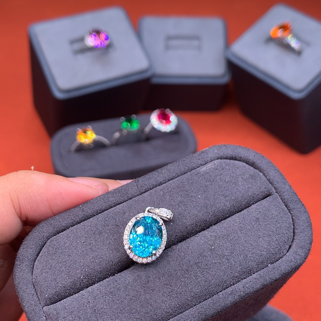 颈饰银S925镶嵌碧玺