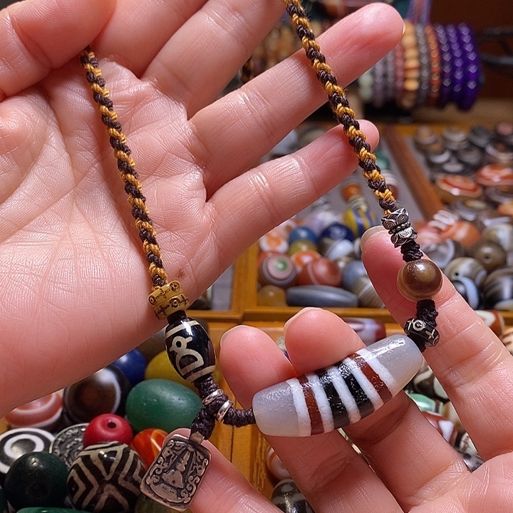 玛瑙/玉髓未镶嵌颈饰