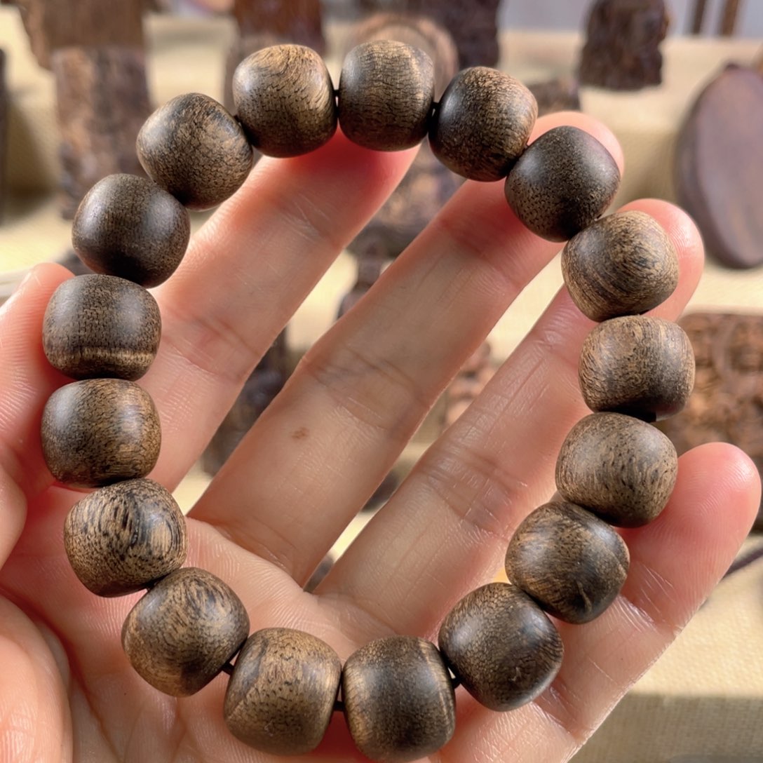 木用****9文莱1.2雕刻工艺件