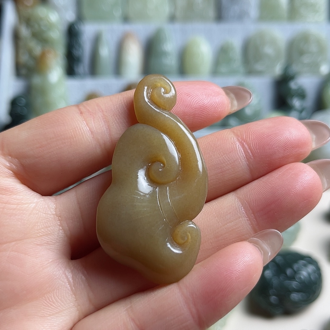 和田玉未镶嵌挂件