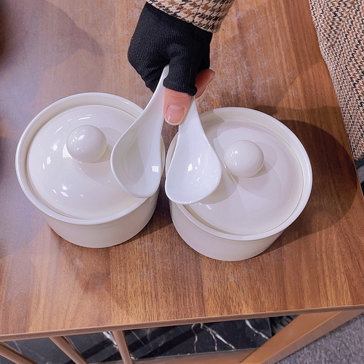 白瓷餐盘餐盘餐盘