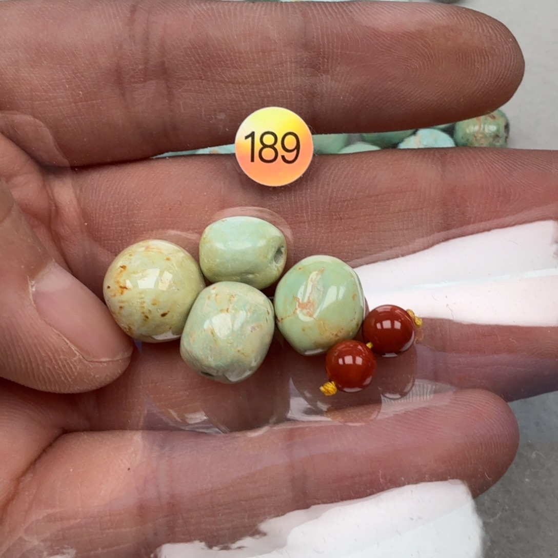 南红玛瑙未镶嵌珠宝奇石