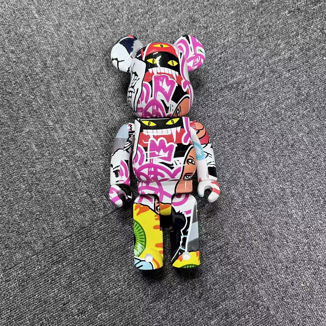 【山】bearbrick mishaka涂鸦 400%缺100%