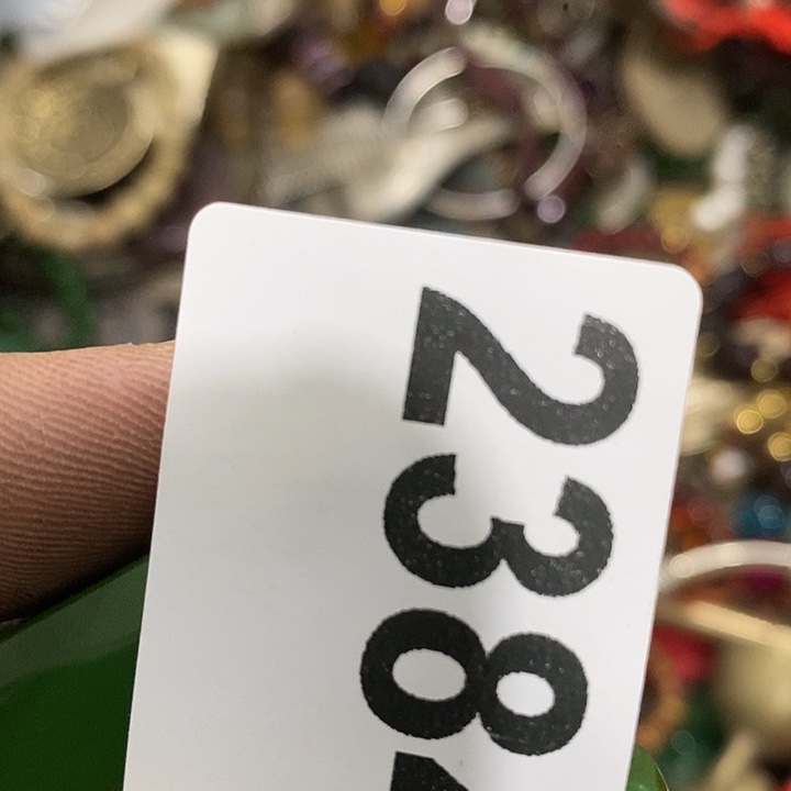 用****6摆件等各种工具的2384