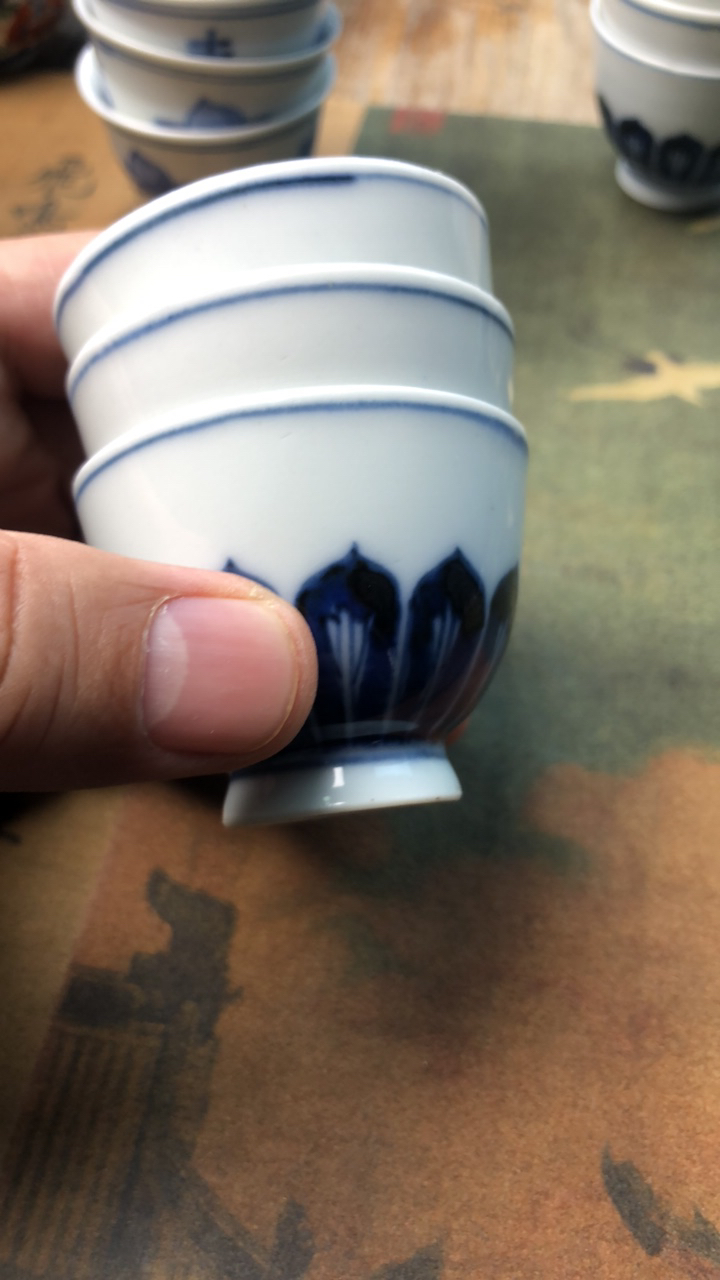 青花杯子茶具瓷器