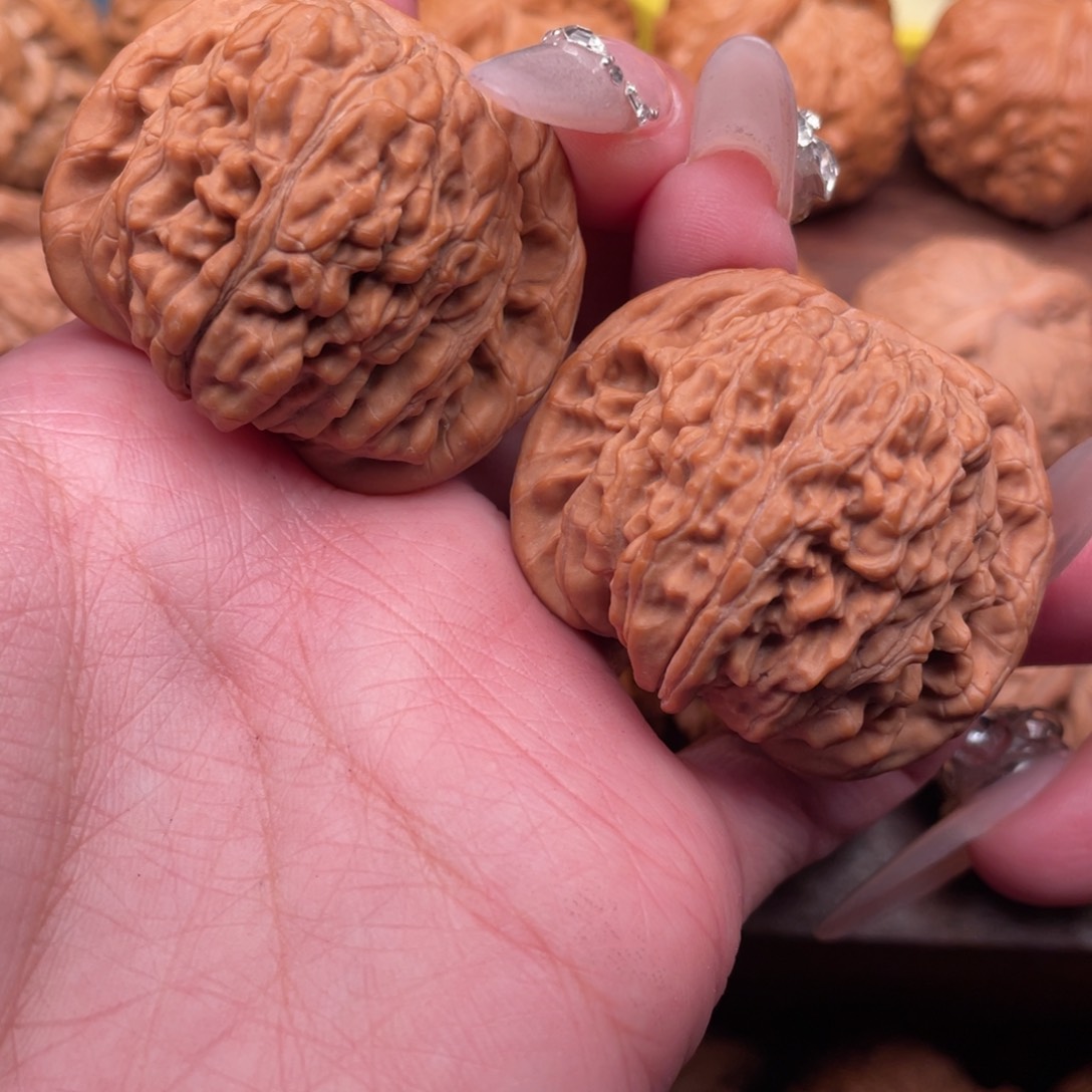 文玩核桃吊坠全品，汉高楼42➕