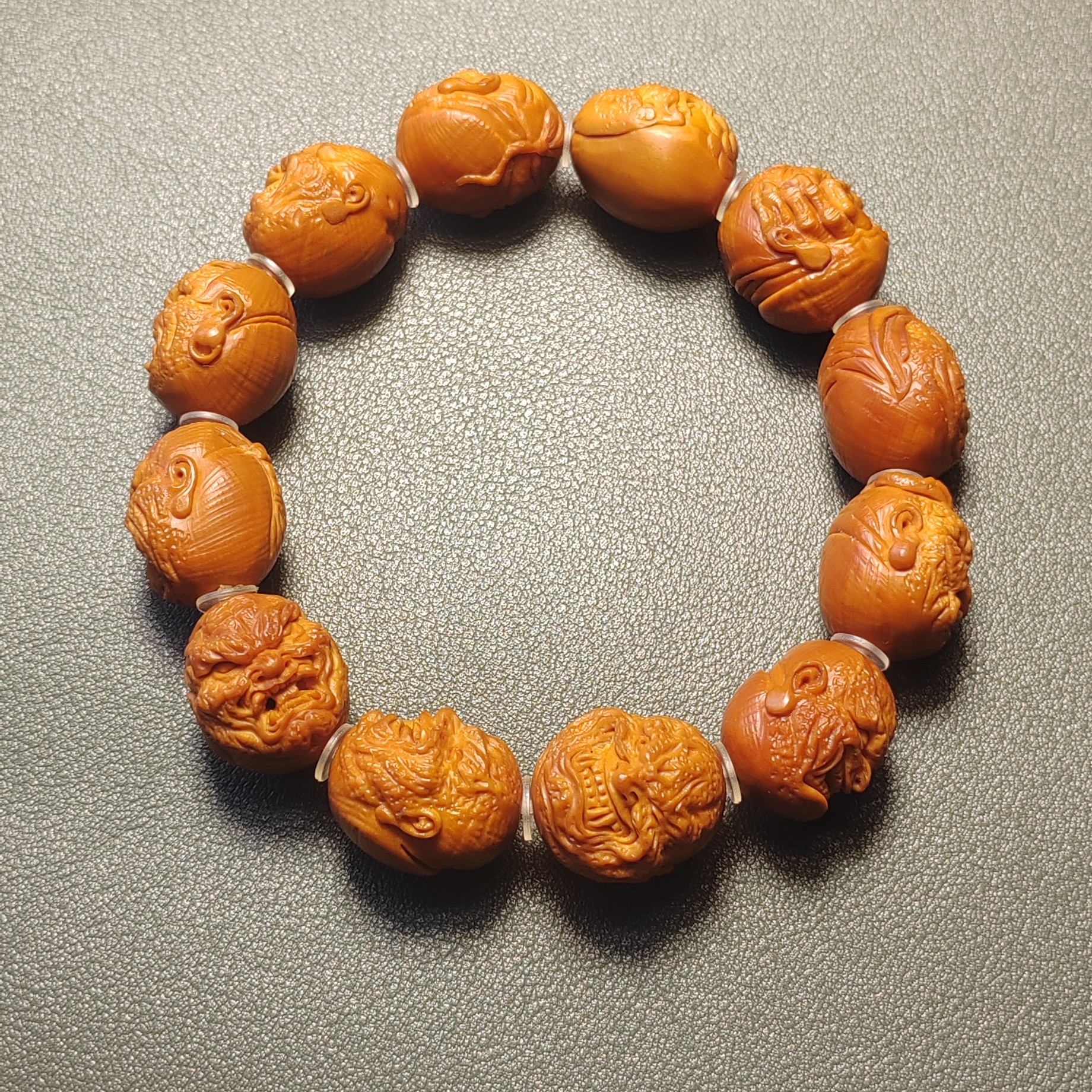 1.6橄榄核恶僧手串