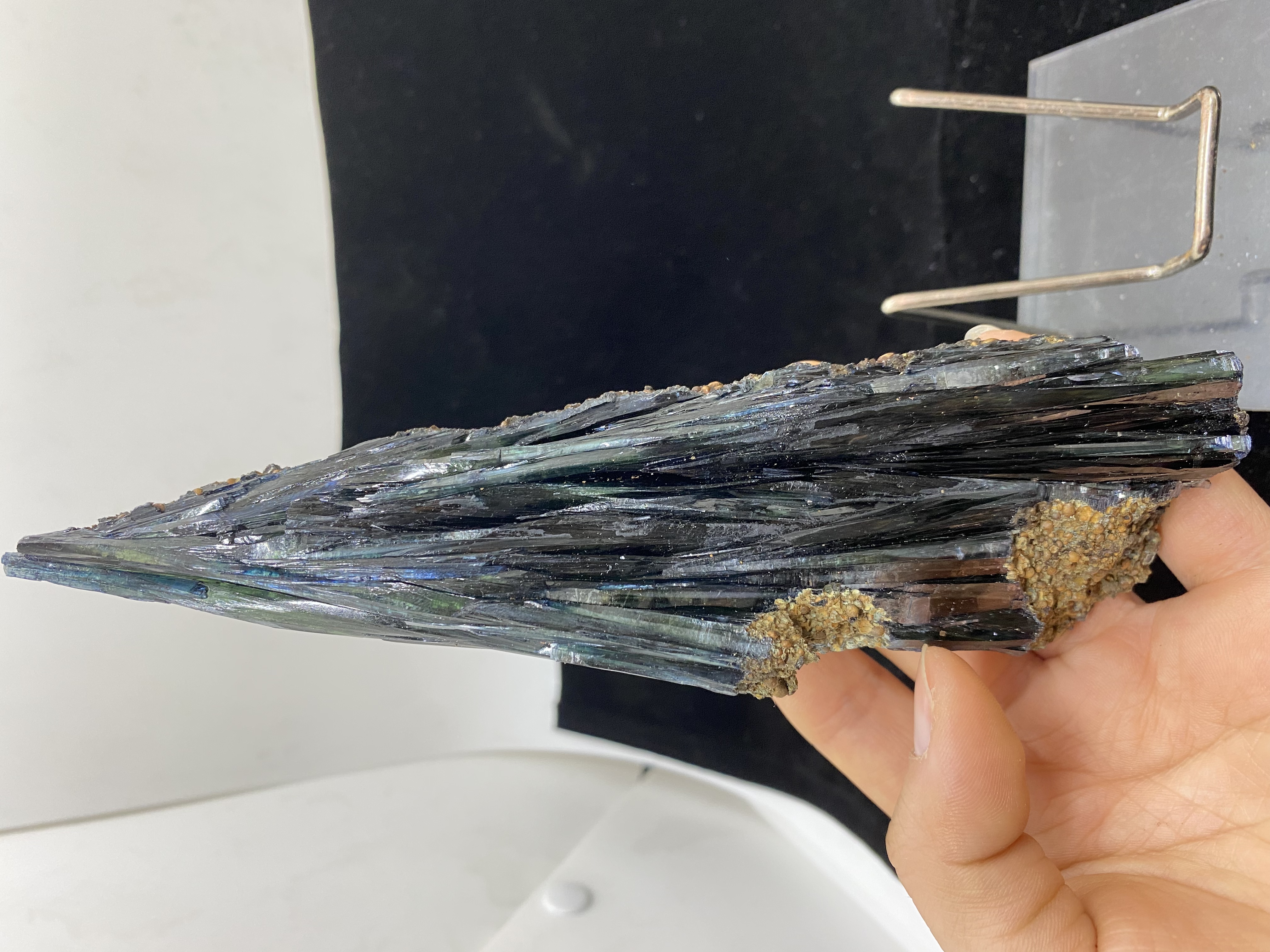 蓝铁矿标本摆件蓝铁矿原石晶体矿标