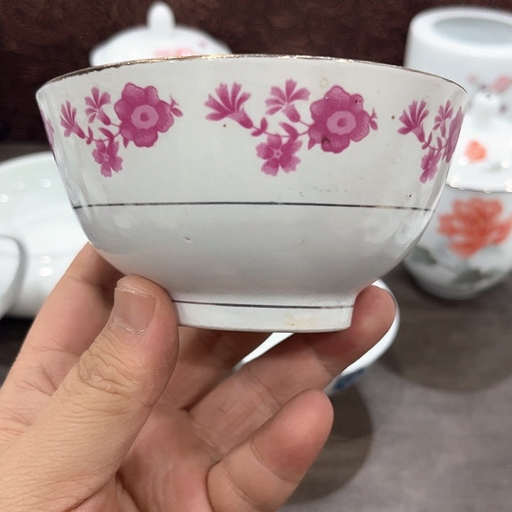 釉下五彩的瓷器和，