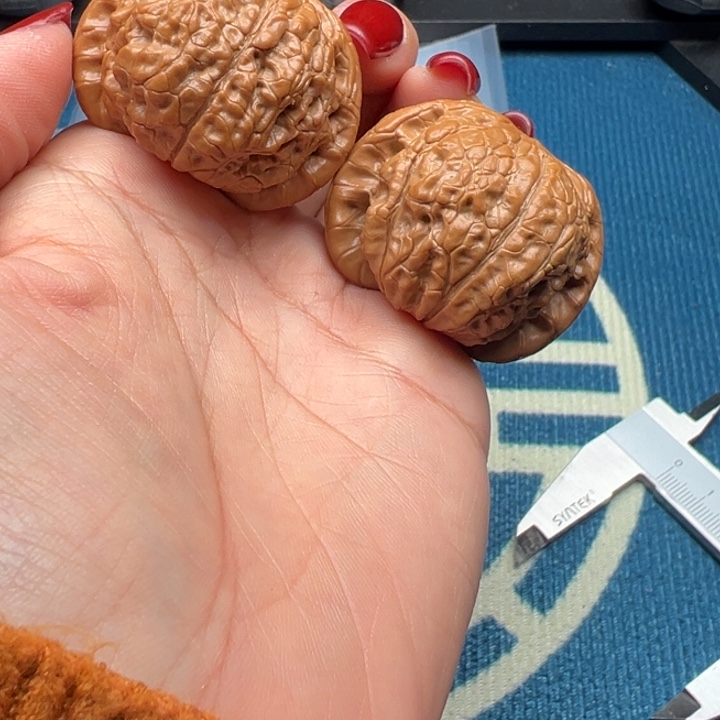 吊坠桃核文玩雪麒麟42