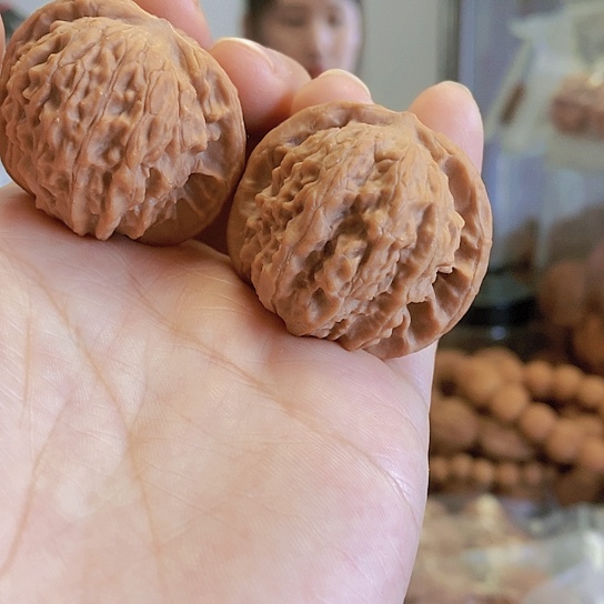 【闪购商品】把件文玩核桃36.5黄杆