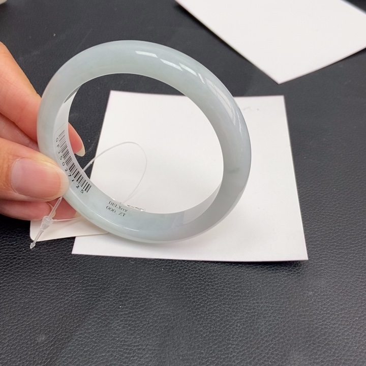 翡翠手镯未镶嵌去****海59+正圈