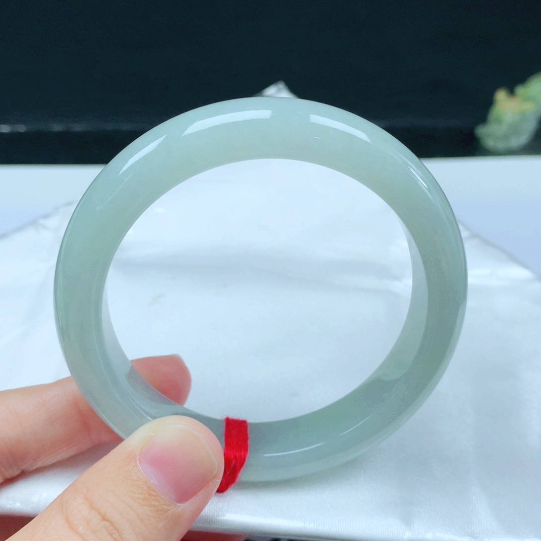 未镶嵌手镯翡翠56