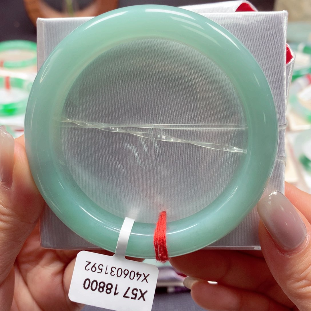 翡翠手镯未镶嵌57正17号88