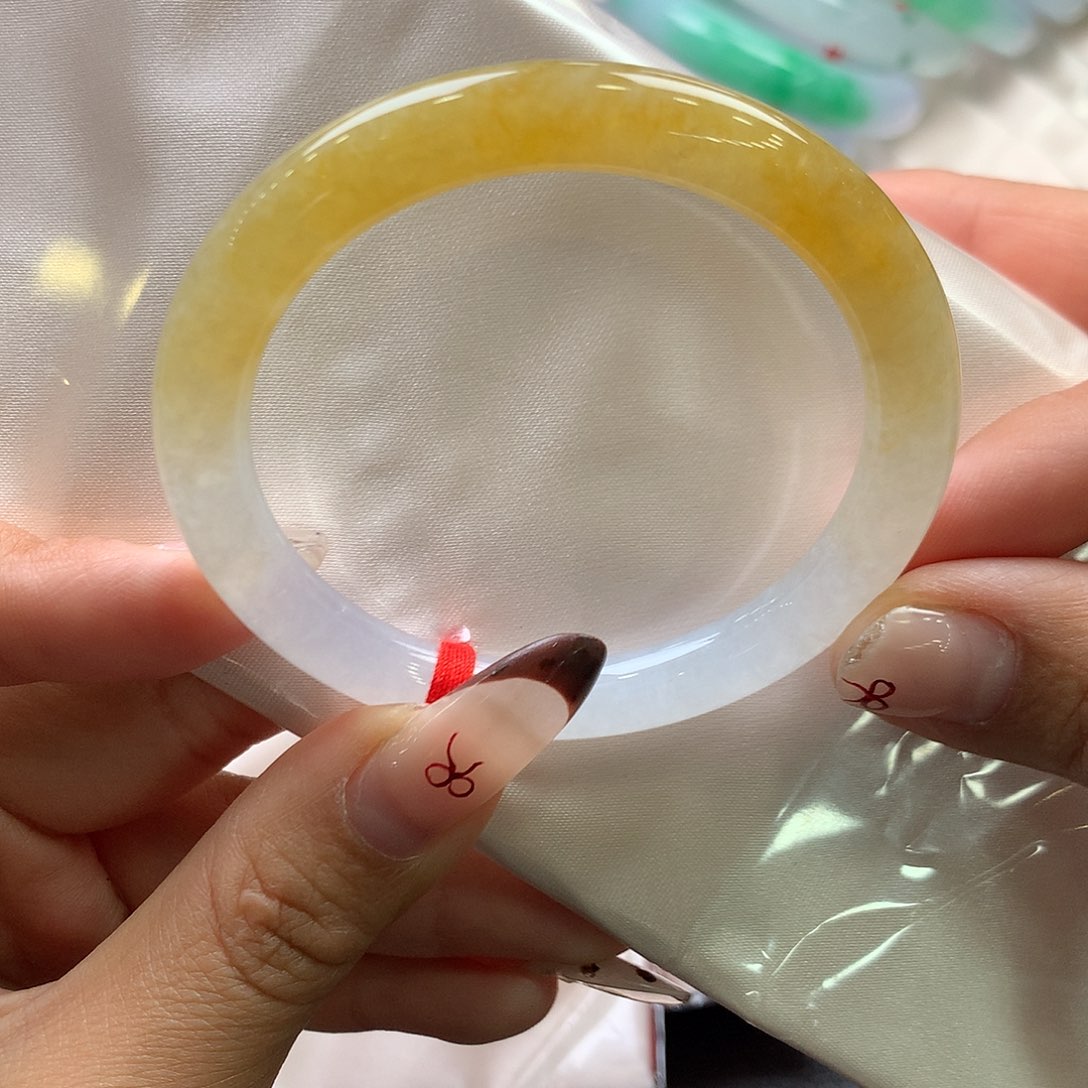 翡翠未镶嵌手镯（圆镯）23号 