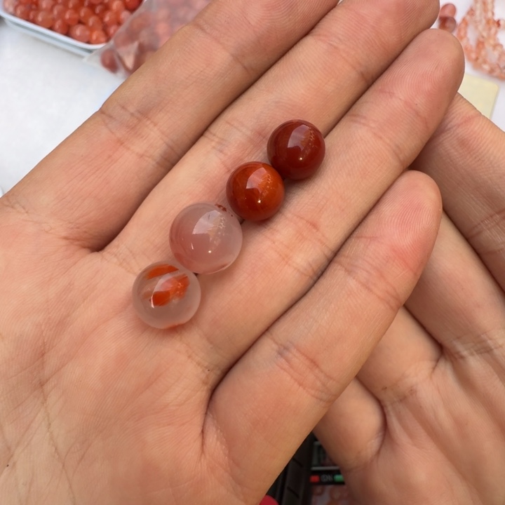 不***！定制南红玛瑙南红卡12-卡10mm珠子四颗打孔发货