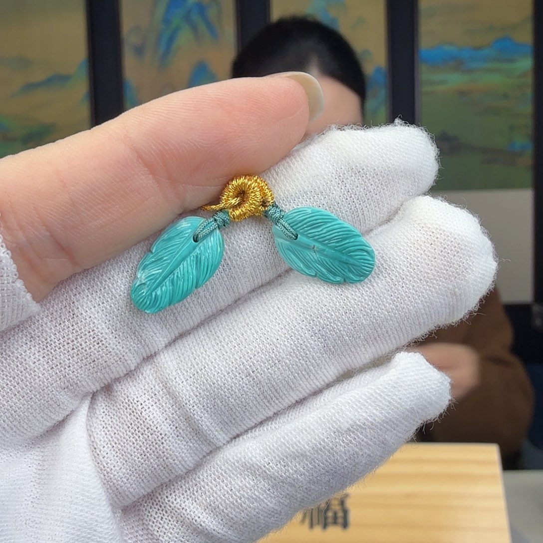 绿松石未镶嵌珠宝奇石