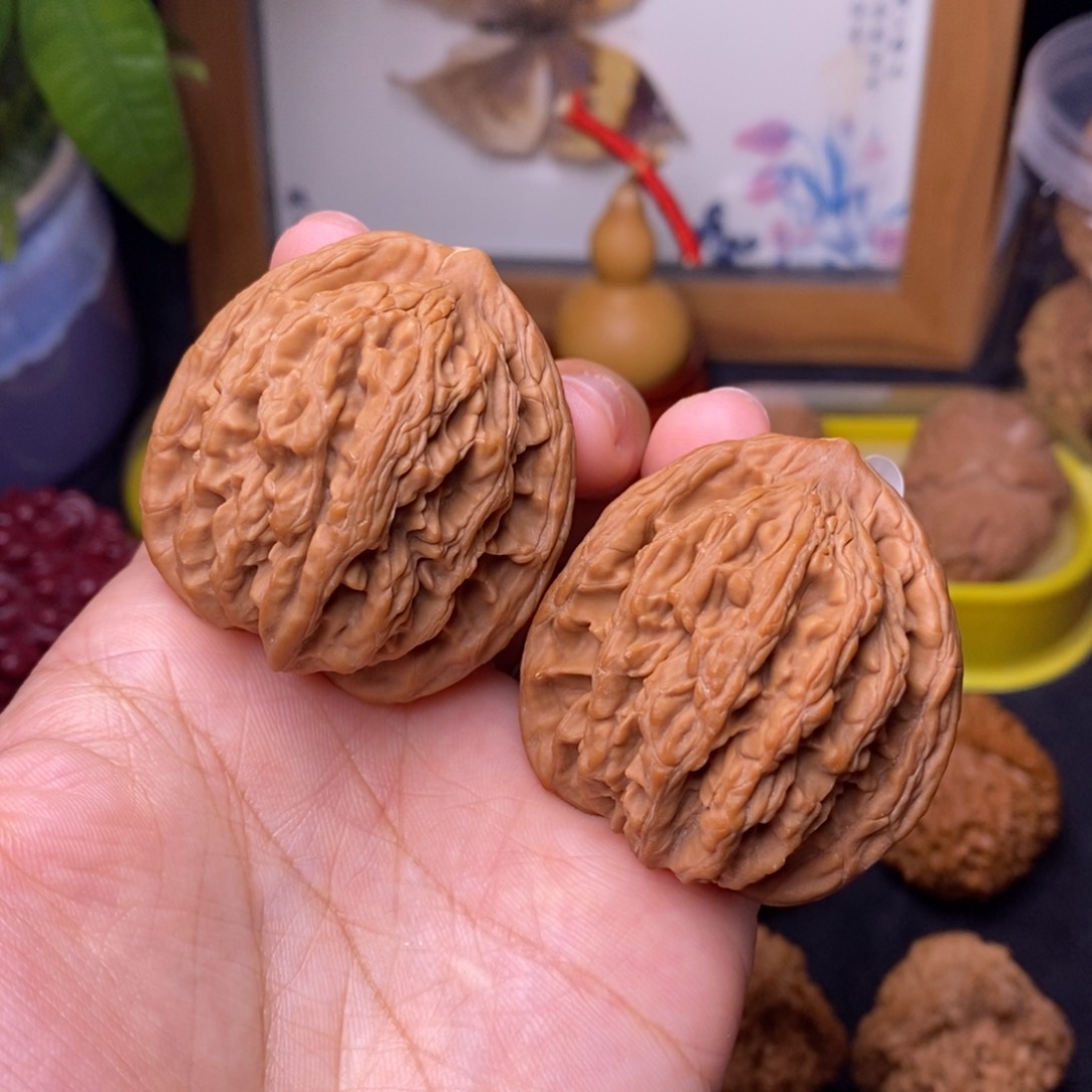 文玩核桃把件42麦虎
