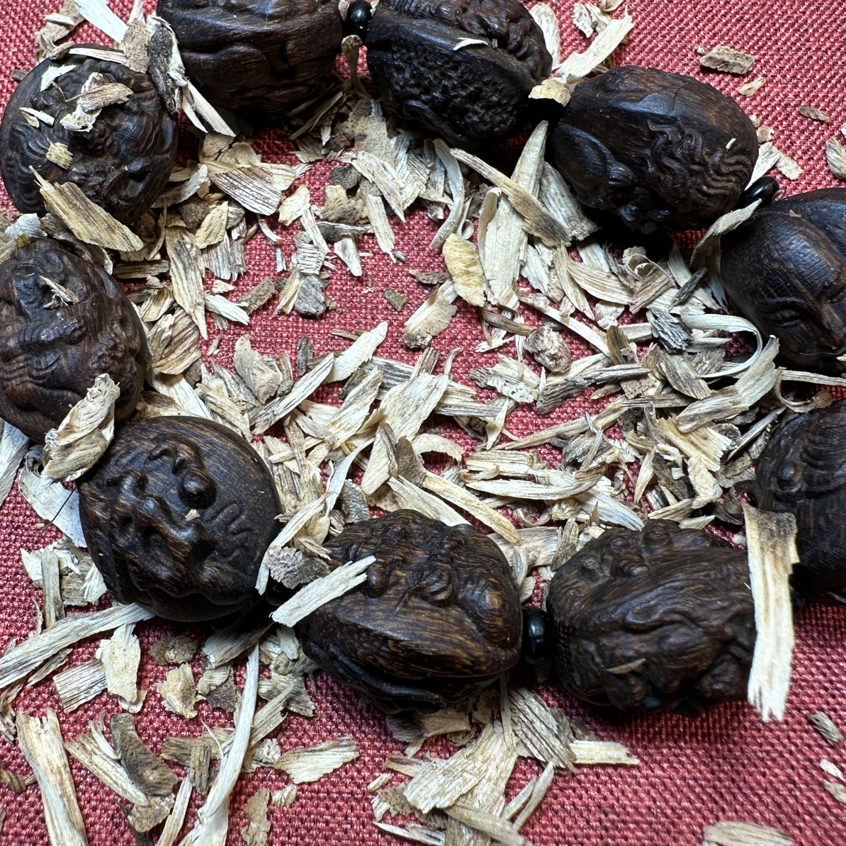 沉香天然芽庄Bq-shi ba luo han