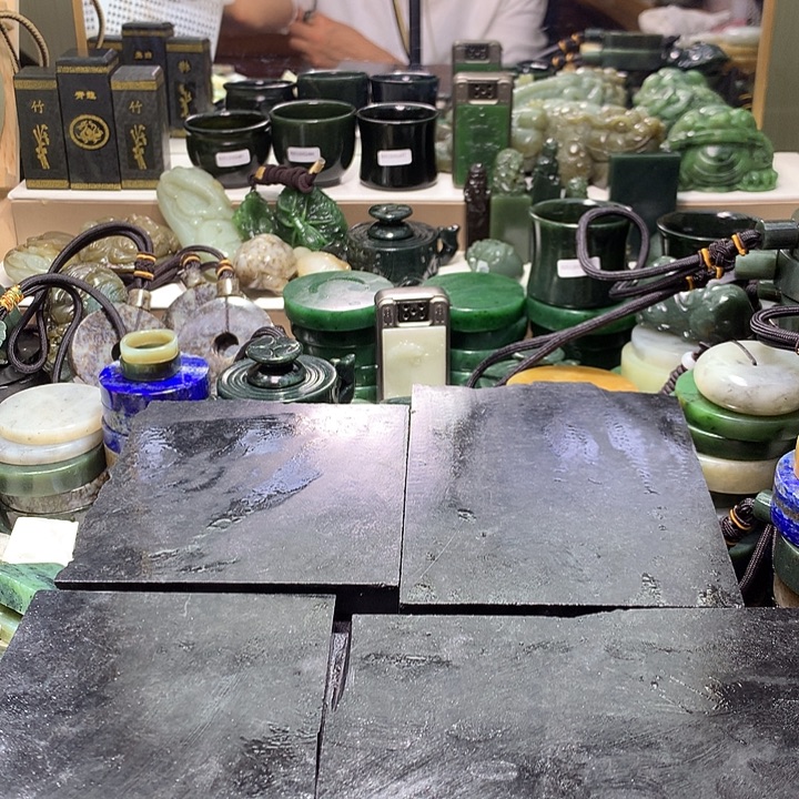 用***3和田玉（糖玉）未镶嵌珠宝半成品