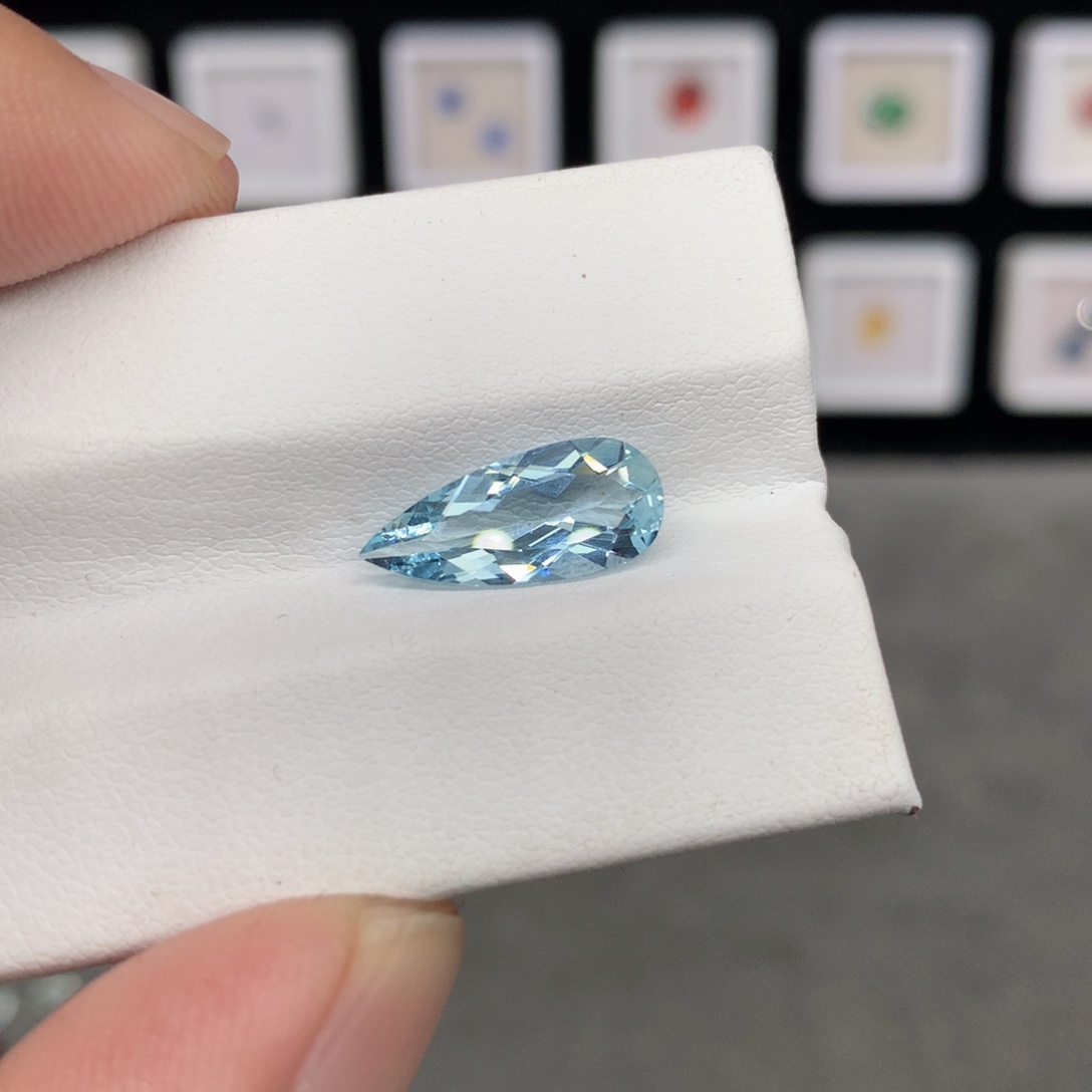 海蓝宝石裸石2.15克拉