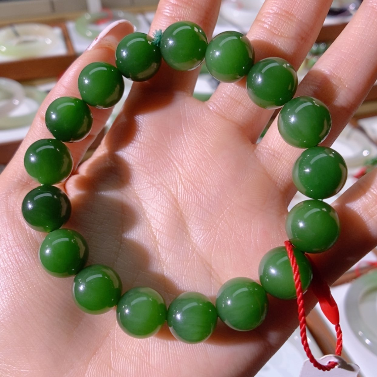 【闪购商品】未镶嵌手链和田玉（碧玉）