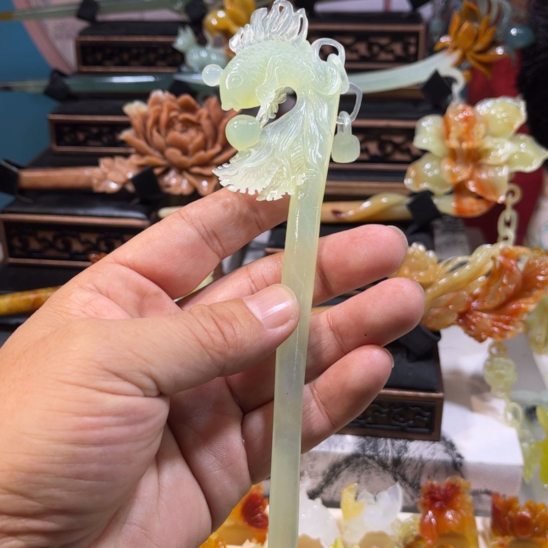 蛇纹石玉发簪合金