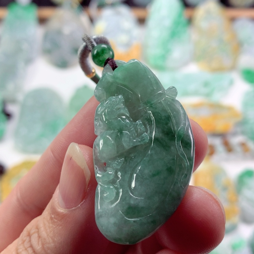 【闪购商品】翡翠吊坠(不含链)未镶嵌