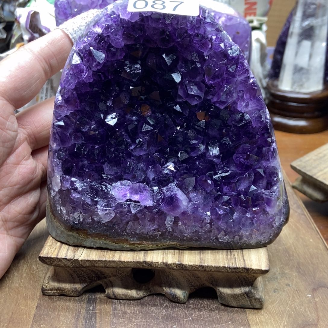 紫晶大型摆件（非配饰）未镶嵌