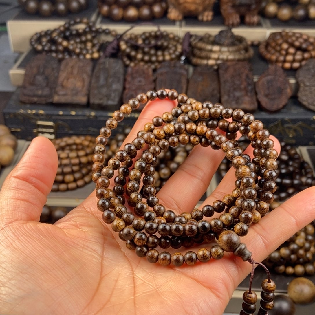 沉香手串b**～越南芽庄白棋玉化