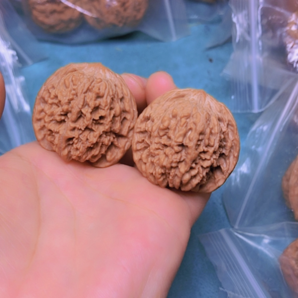 【闪购商品】摆件核桃36满天星修尖