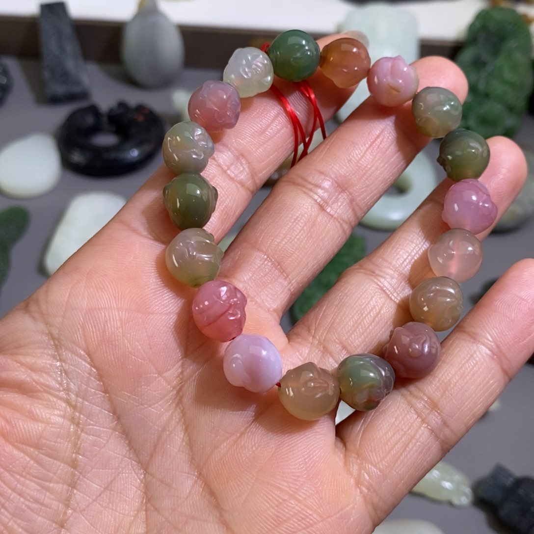 玛瑙/玉髓颈饰未镶嵌