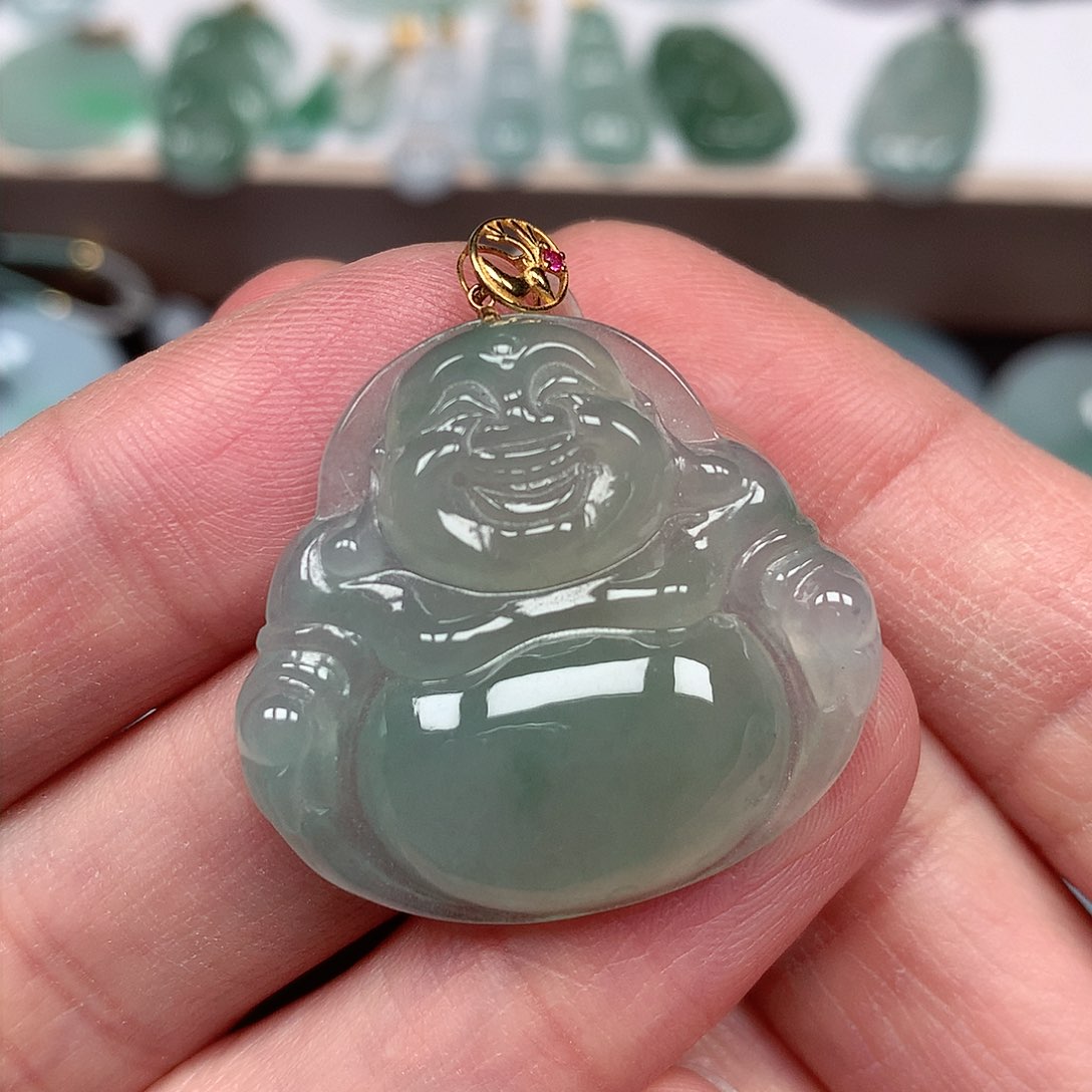 翡翠颈饰未镶嵌佛公吊坠