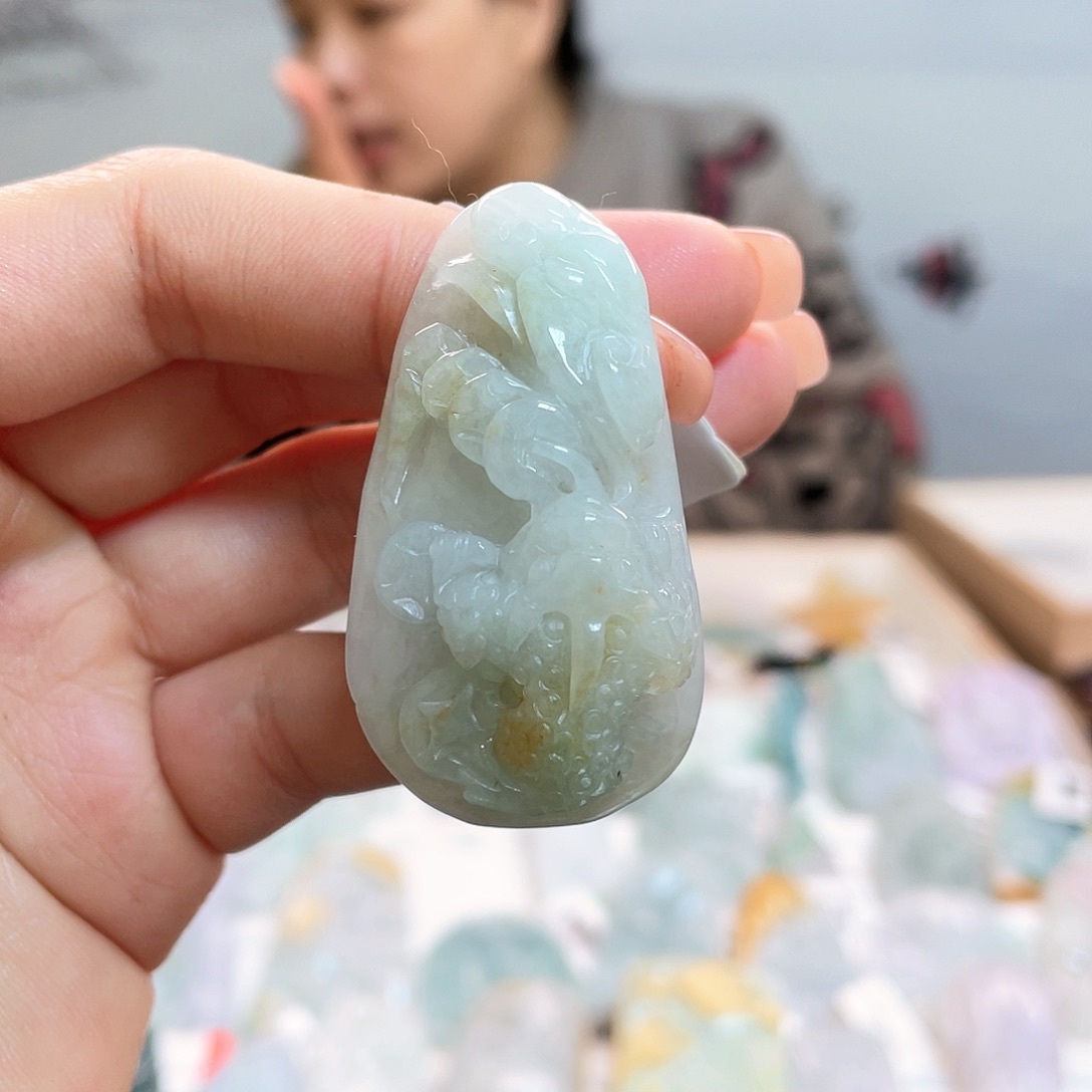 翡翠吊坠(不含链)未镶嵌