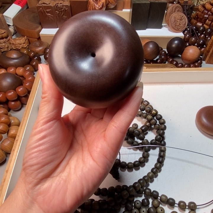 悅***己檀香木老山檀香檀香王，焦糖奶甜香