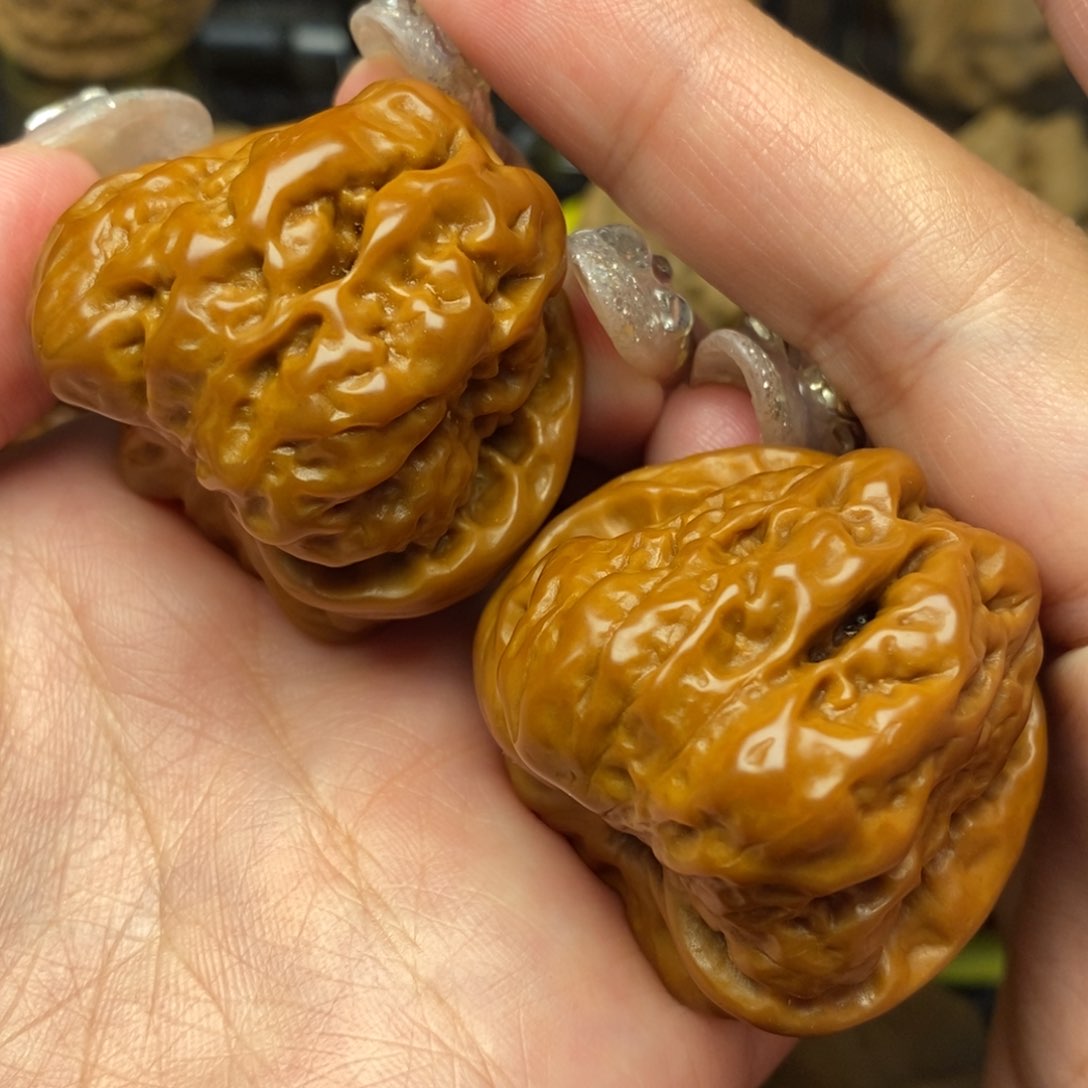 桃核吊坠蛤蟆头文玩