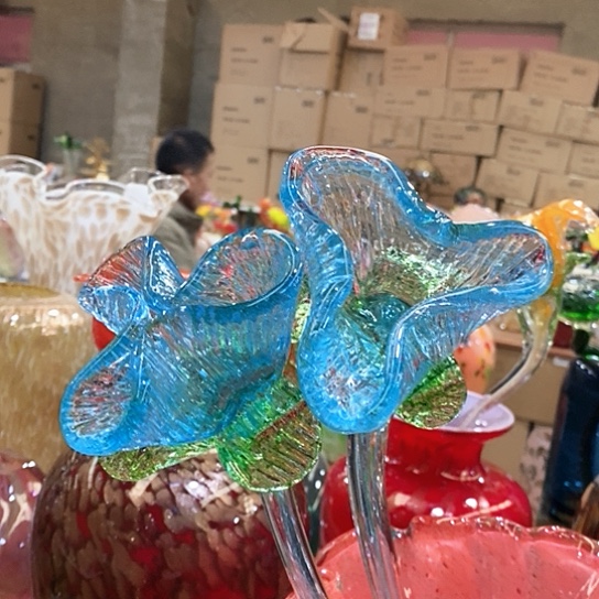 琉璃花瓶高45厘米了9厘米