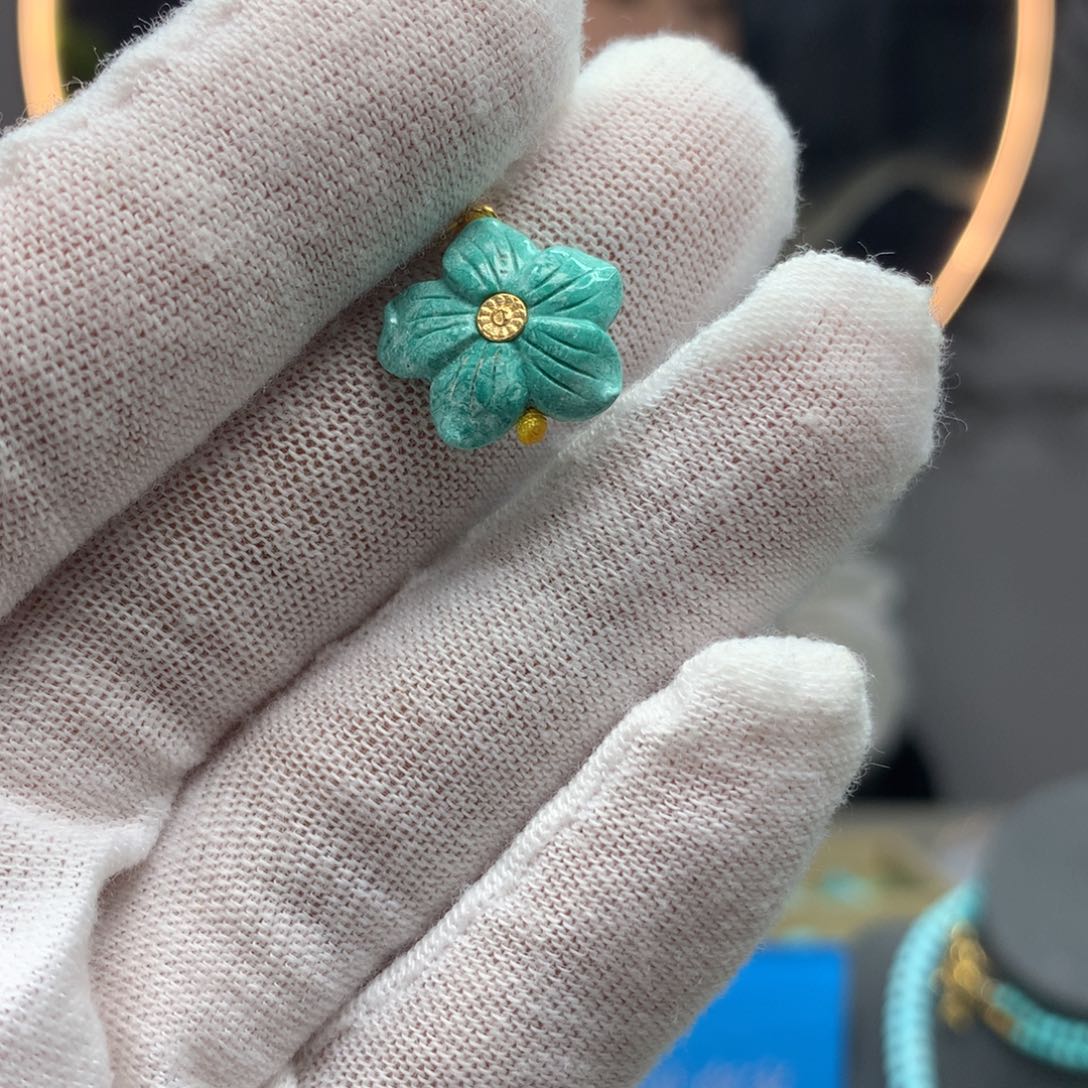 绿松石挂件未镶嵌