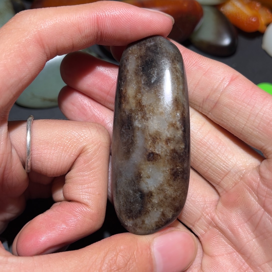 和田玉未镶嵌珠宝奇石