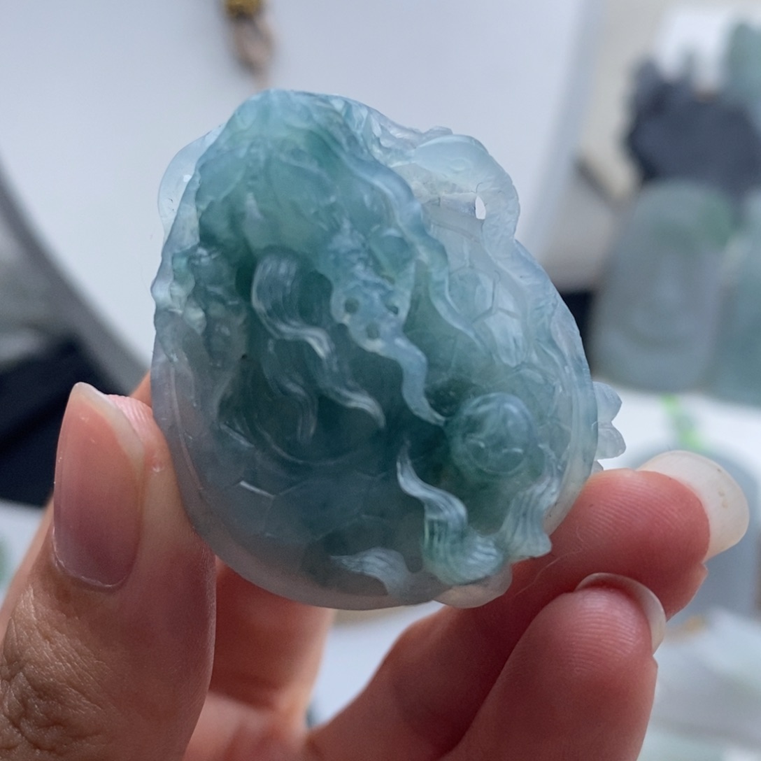 未镶嵌定制翡翠毛货无鉴赏期